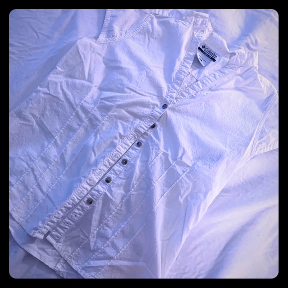 Columbia Tops - Columbia Button Down White Sleeveless Blouse